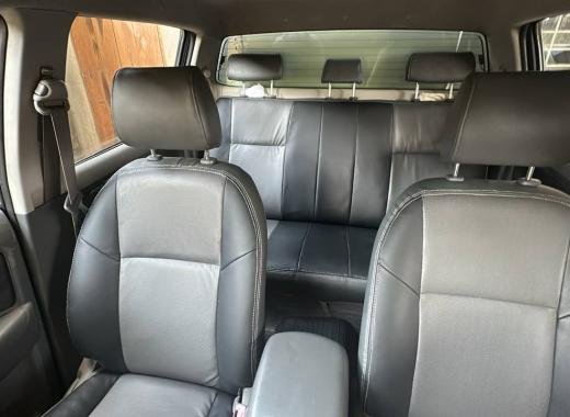 PICK-UP BY 7449 RB HILLUX (pour une location au nord du Bénin)