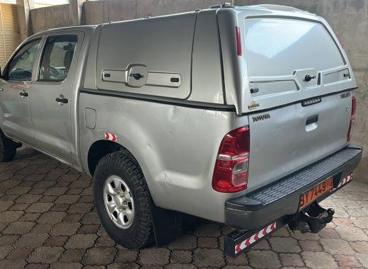 PICK-UP BY 7449 RB HILLUX (pour une location au nord du Bénin)